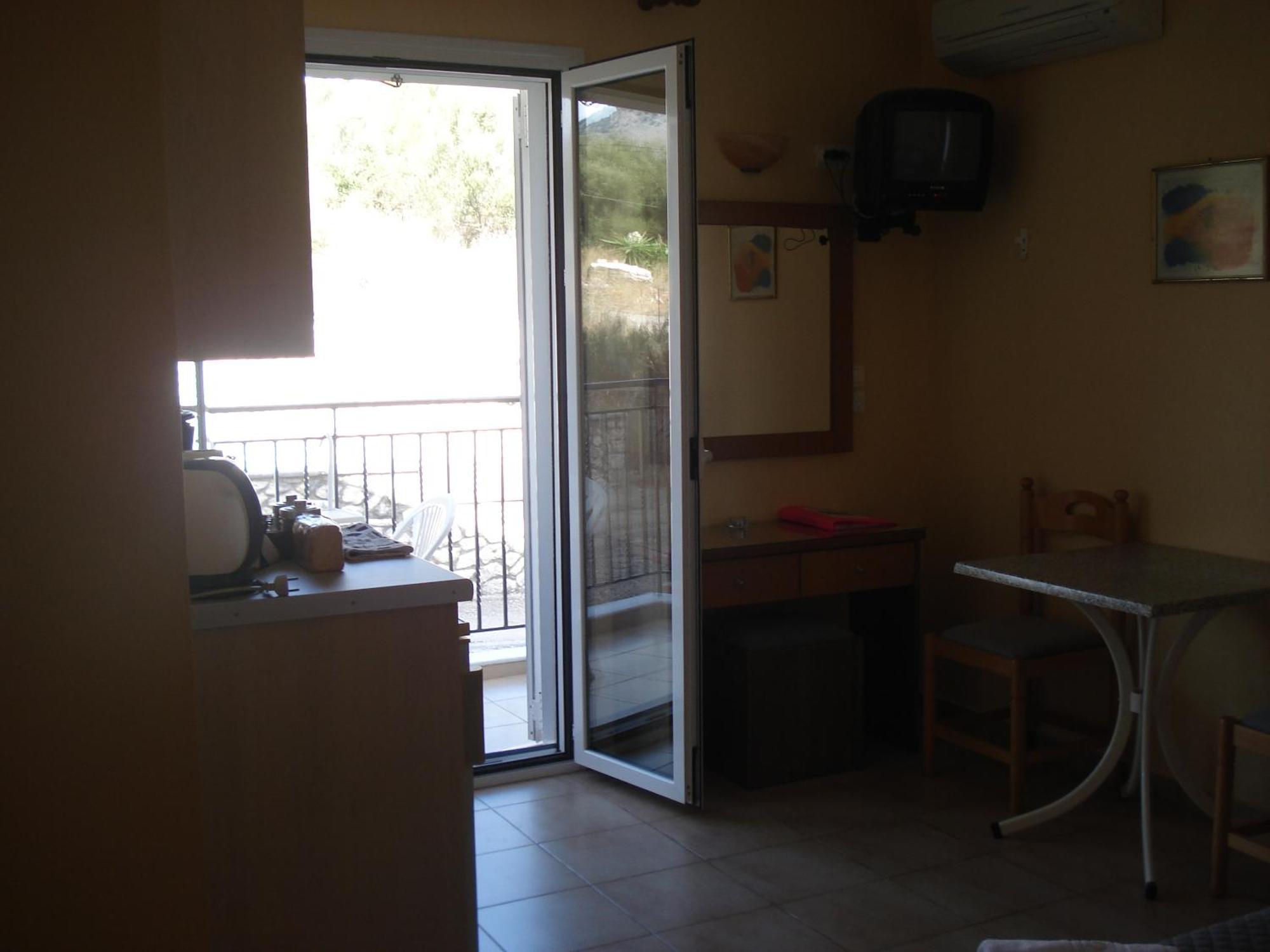 Mema'S Apartment Agia Efimia ภายนอก รูปภาพ