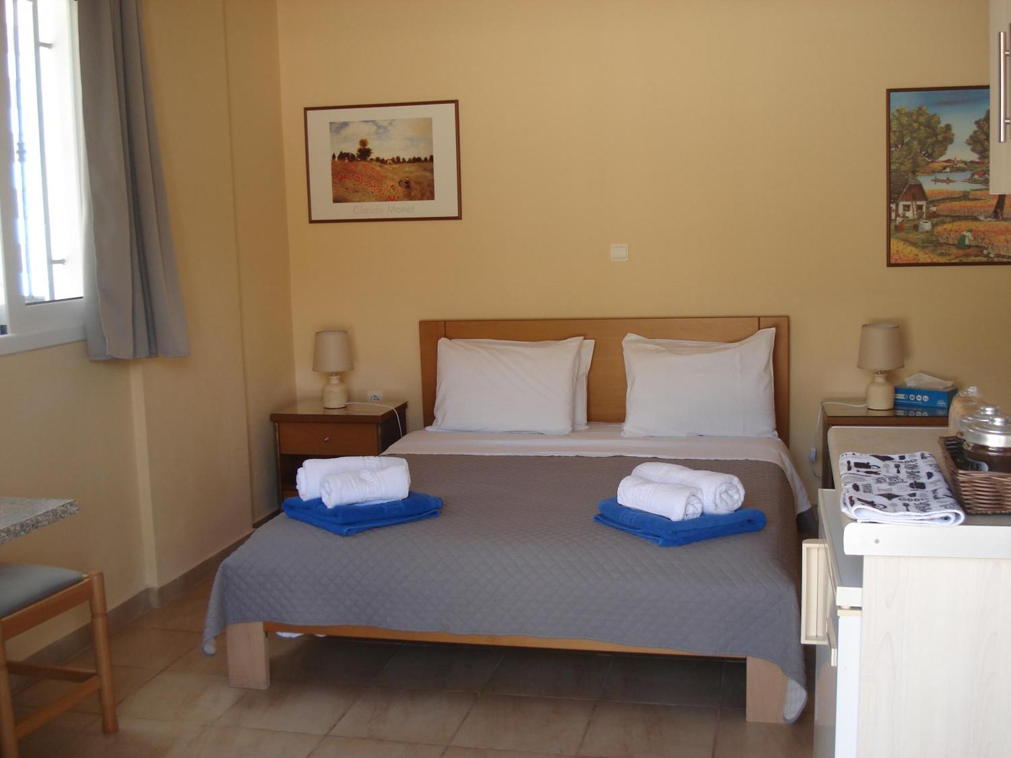 Mema'S Apartment Agia Efimia ภายนอก รูปภาพ